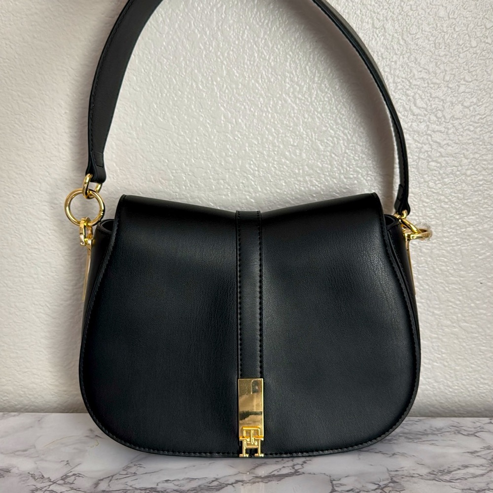 Tommy Hilfiger black shoulder bag